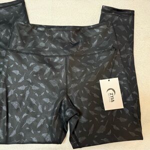 ZYIA Black Feather Pattern Light n Tight Leggings
